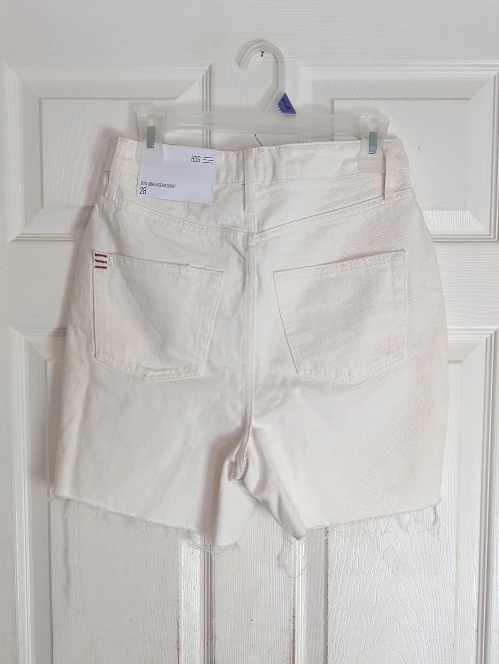 BDG 90s long inseam short white denim shorts 28